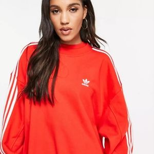 Adidas Oversized sweatshirt size small